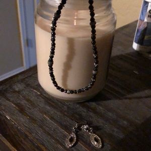 Necklace and earring set